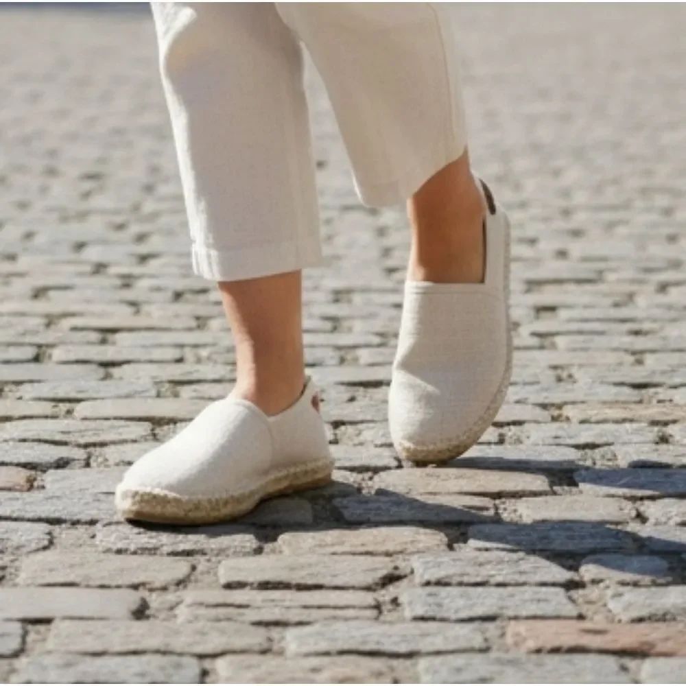 Elegant Cream Women's Loafers